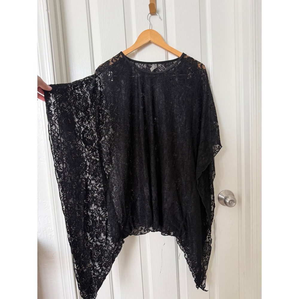 Black Floral Lace Poncho Top Sheer Handkerchief Hem Kaftan Medium